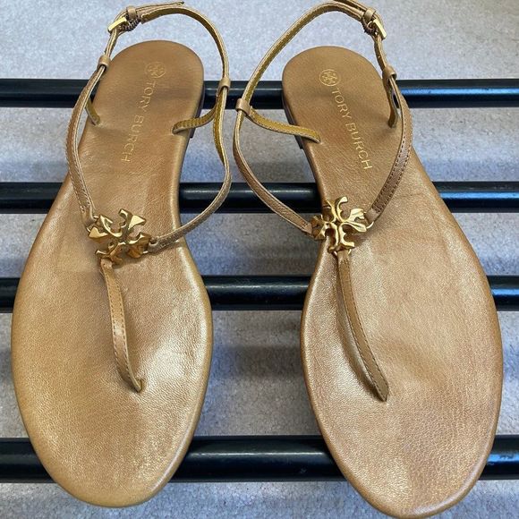 TORY BURCH Shoes - TORY BuRCH Women 90555 Capri Thong Leather Logo Sandals - NEW NWOB